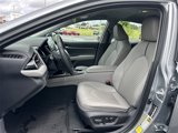 Used 2023 Toyota Camry SE image 3