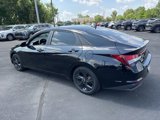 Used 2022 Hyundai Elantra SEL w/ Cargo Package image 4