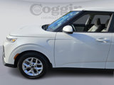 Used 2022 Kia Soul LX w/ Technology Package image 2