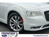 Used 2018 Chrysler 300 Limited w/ Safetytec Plus Group image 3