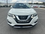 Used 2017 Nissan Rogue S image 2