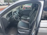 Used 2021 Volkswagen Tiguan SE w/ Panoramic Sunroof Package image 2