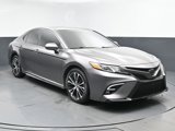 Used 2020 Toyota Camry SE w/ Carpet Mat Package image 2