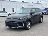 Used 2023 Kia Soul LX w/ Option Group 015 image 3
