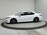 Used 2019 Toyota Camry SE image 5