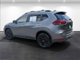 Used 2018 Nissan Rogue SV image 4