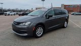 Used 2022 Chrysler Voyager LX image 4