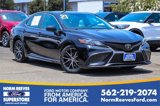 Used 2021 Toyota Camry SE image 1