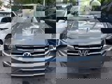 Used 2018 Volkswagen Tiguan SEL image 2