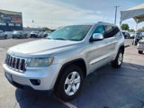Used 2011 Jeep Grand Cherokee Laredo image 3