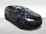 Used 2019 Chrysler Pacifica Touring Plus w/ S Appearance Package image 3