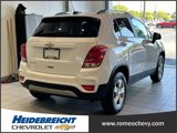 Certified 2022 Chevrolet Trax LT w/ LT Convenience Package image 2
