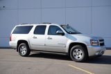 Used 2014 Chevrolet Suburban LT image 2