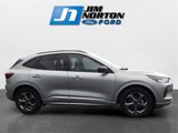 Used 2023 Ford Escape ST-Line image 2