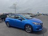 Used 2022 Nissan Versa SV image 3