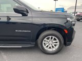 Used 2023 Chevrolet Suburban LT image 2