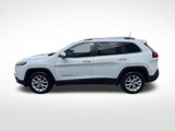 Used 2018 Jeep Cherokee Latitude Plus w/ Cold Weather Group image 4