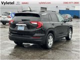 Certified 2022 GMC Terrain SLE w/ Driver Convenience Package image 3