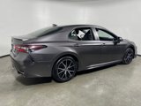 Used 2023 Toyota Camry SE image 3