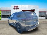 Used 2023 Nissan Rogue SL w/ SL Premium Package image 2