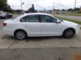 Used 2011 Volkswagen Jetta SE image 2