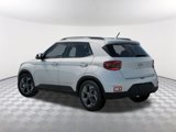 New 2025 Hyundai Venue SEL image 5