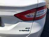 Used 2016 Ford Fusion SE image 2
