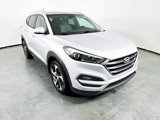 Used 2016 Hyundai Tucson Sport image 3