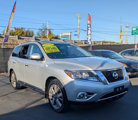 Used 2016 Nissan Pathfinder Platinum image 4
