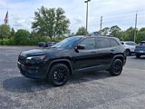 Used 2023 Jeep Cherokee Altitude Lux image 2