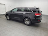 Used 2016 Kia Sorento LX w/ LX Convenience Package image 3