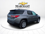 Used 2020 Chevrolet Traverse LT image 3