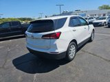Used 2022 Chevrolet Equinox LS w/ LS Convenience Package image 2