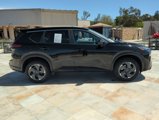 Used 2024 Nissan Rogue SV image 4