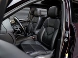 Certified 2023 Porsche Macan image 5