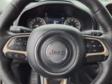 Used 2016 Jeep Renegade Limited image 4