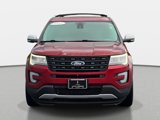 Used 2017 Ford Explorer Platinum image 2