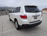 Used 2013 Toyota Highlander FWD image 3
