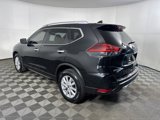 Used 2018 Nissan Rogue SV image 5