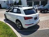 Used 2020 Audi Q5 2.0T Premium w/ Titanium Sport Package image 4