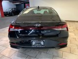 Used 2022 Hyundai Elantra SEL w/ Cargo Package image 6