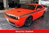 Used 2019 Dodge Challenger SXT image 4