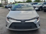 Used 2022 Toyota Corolla LE image 3