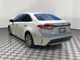 Used 2020 Toyota Corolla LE image 3