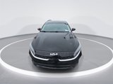 Used 2023 Kia Forte LX image 3
