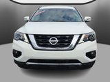 Used 2019 Nissan Pathfinder SV image 2