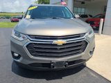 Used 2018 Chevrolet Traverse LT image 2