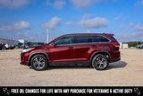 Used 2019 Toyota Highlander Plus image 4