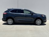Used 2022 Ford Edge SEL w/ Convenience Package image 3