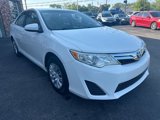 Used 2012 Toyota Camry LE image 3